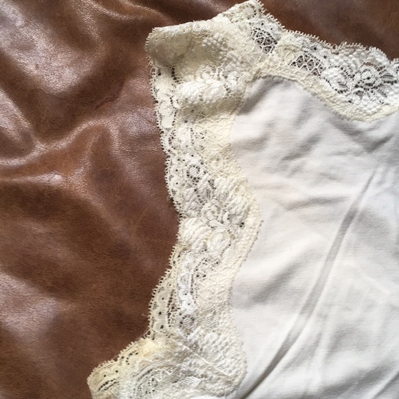 Lacey tank top or camisole - Picture 4 of 4